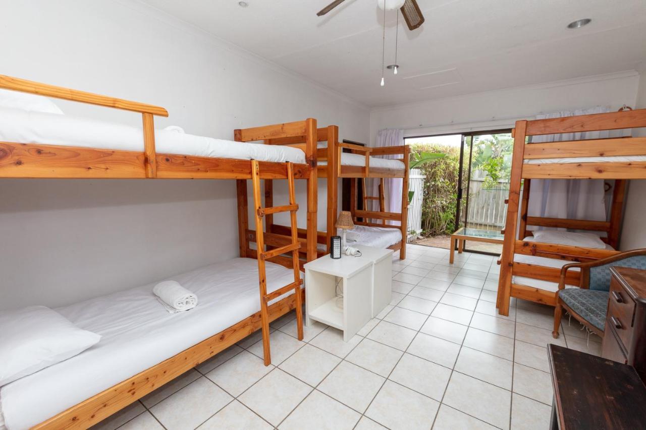 Nothando Backpackers Lodge Плеттенберг-Бей Екстер'єр фото